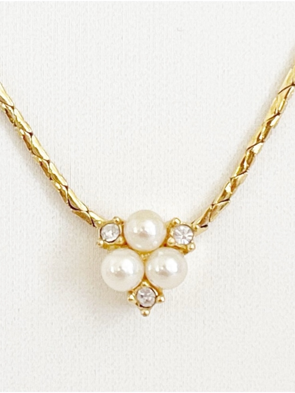 DIOR Vintage Faux Pearl & Crystal Flower Cluster Pendant Necklace